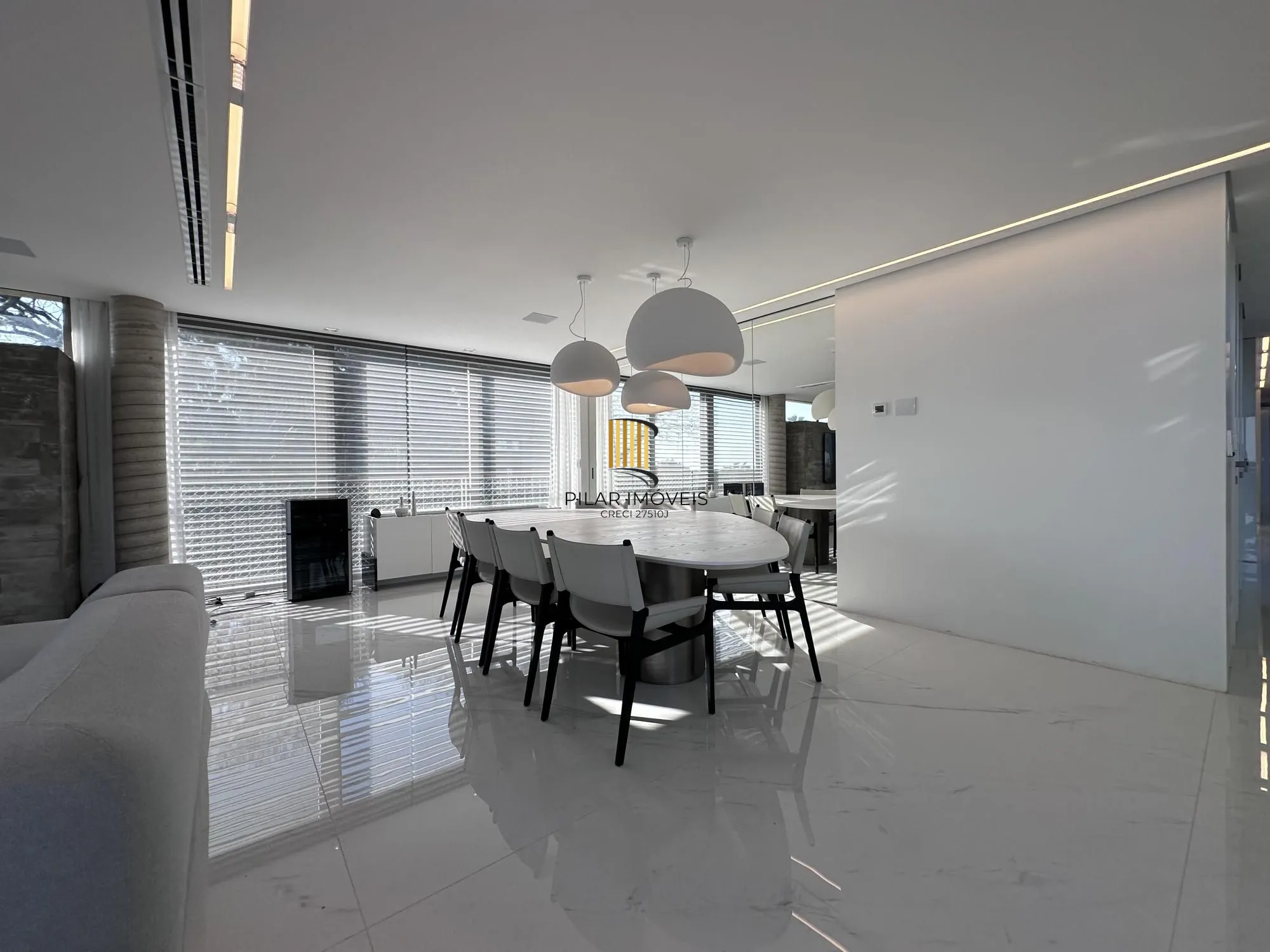 Casa em condomínio de alto padrão a venda no bairro Vila Conceição