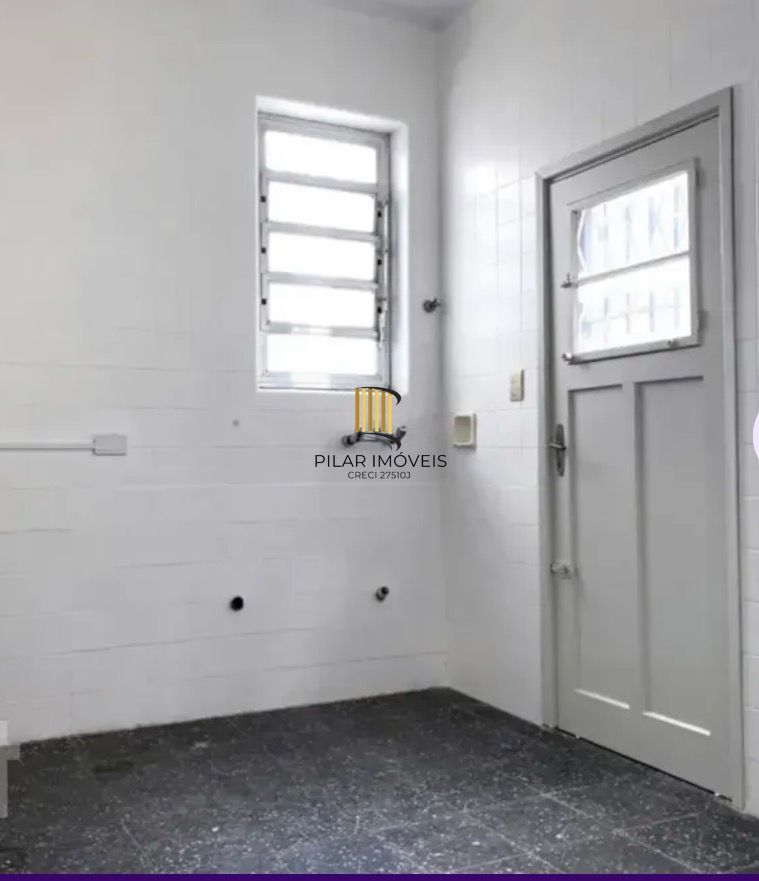 Casa Comercial 3 dormitórios no bairro Santana