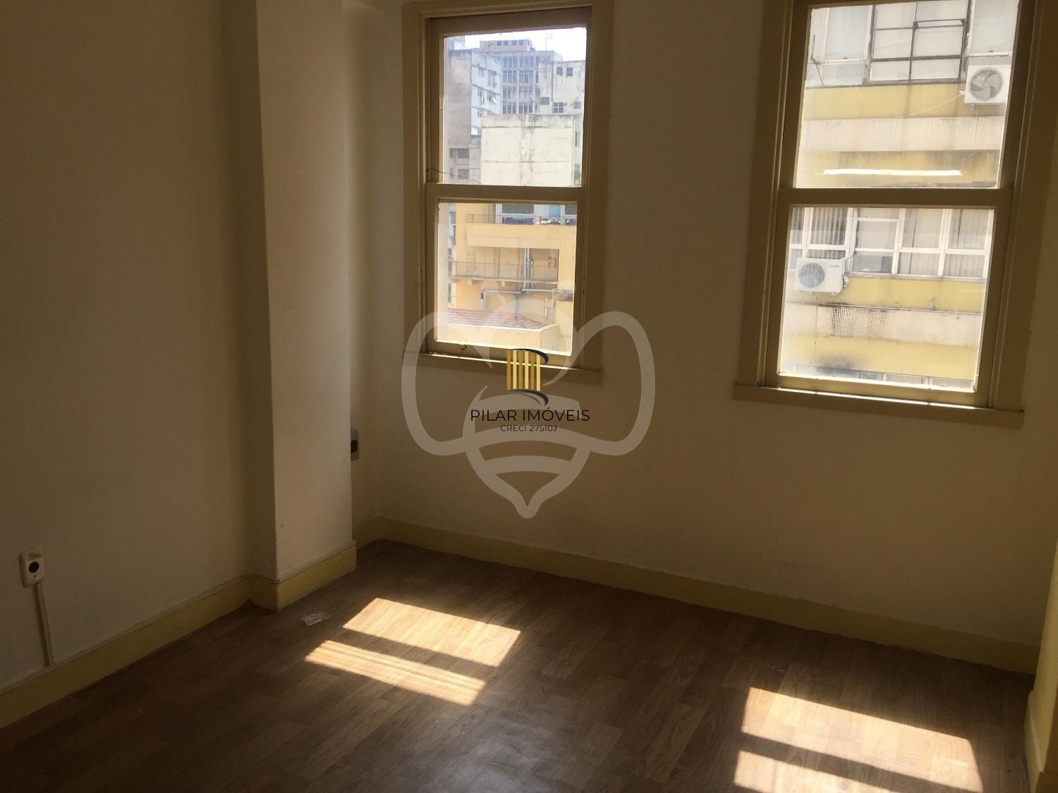 Conjunto/Sala para Venda - 14m², 0 dormitórios, Centro Histórico