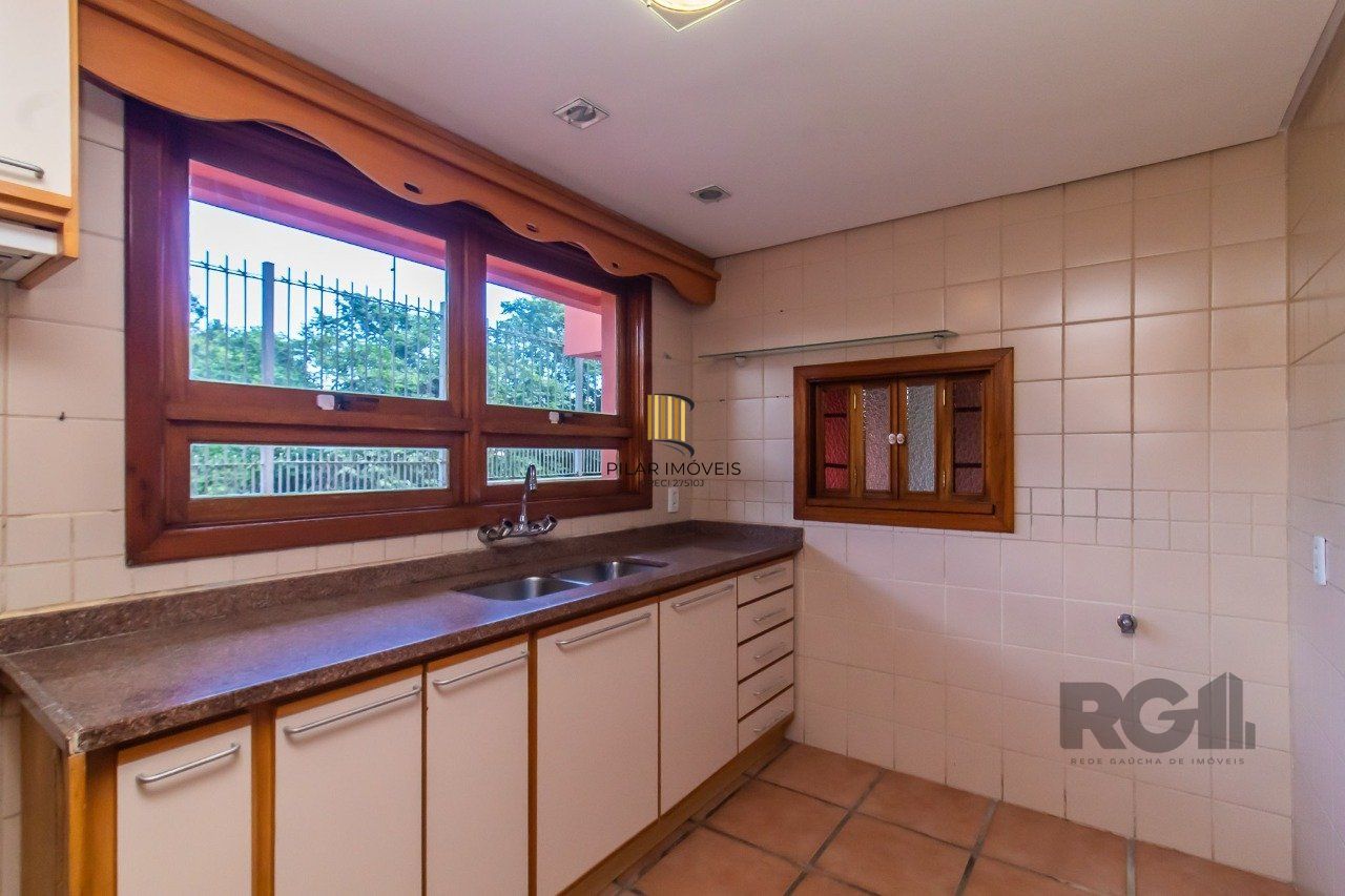Casa de Condomínio 3 dormitórios no bairro Menino Deus