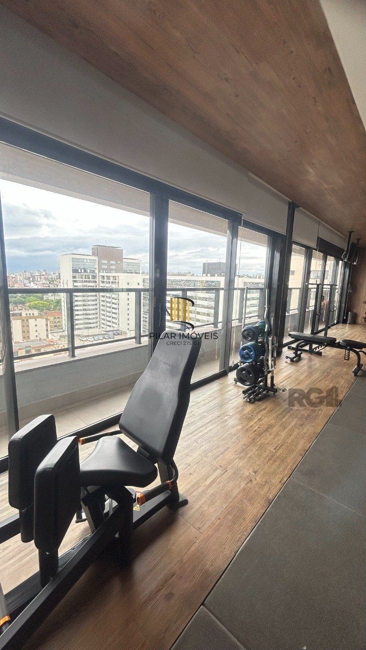 Apartamento 2 dormitórios no bairro Farroupilha
