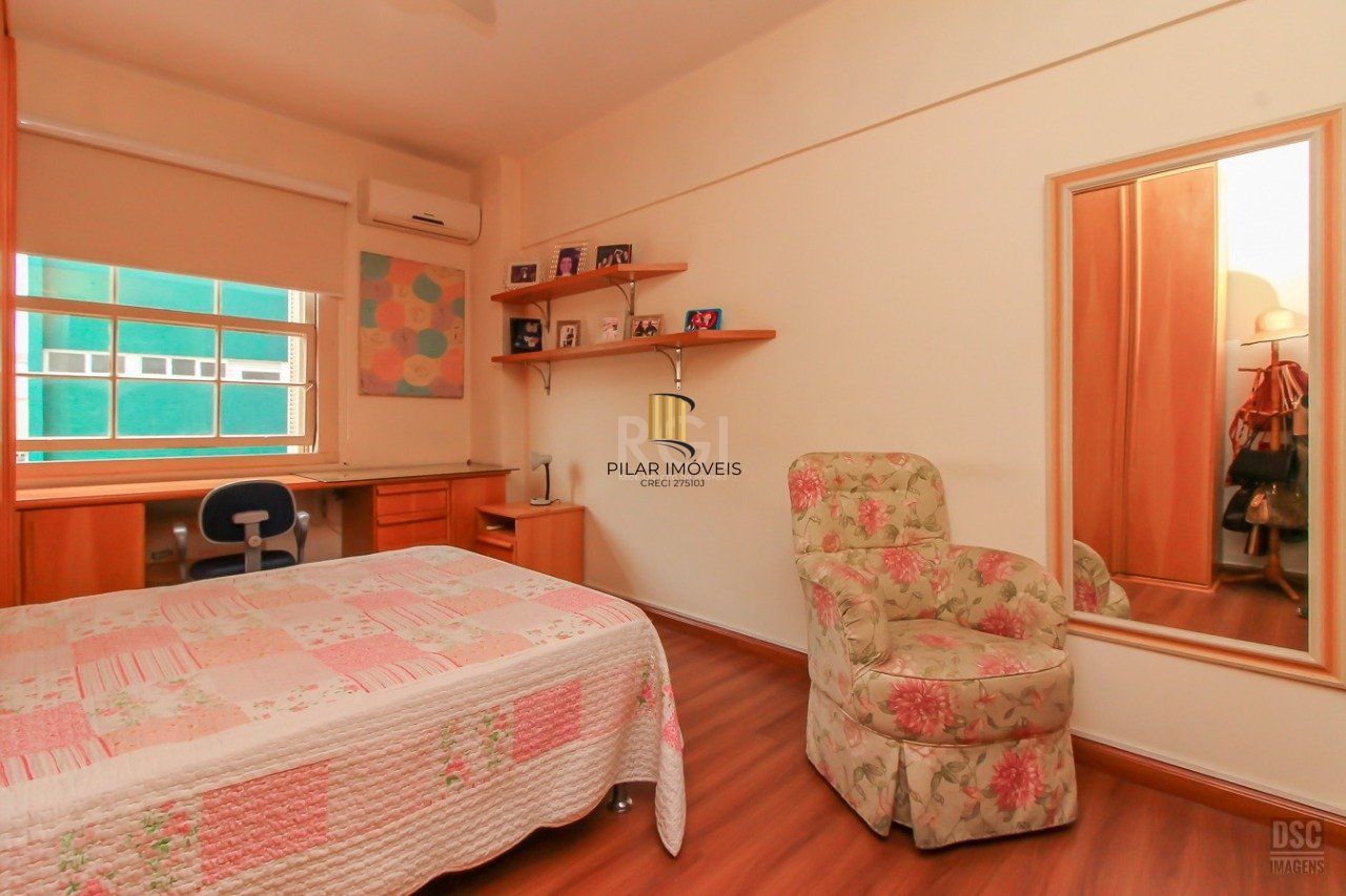 Apartamento para Venda - 144.13m², 3 dormitórios, 1 vaga - Centro Histórico
