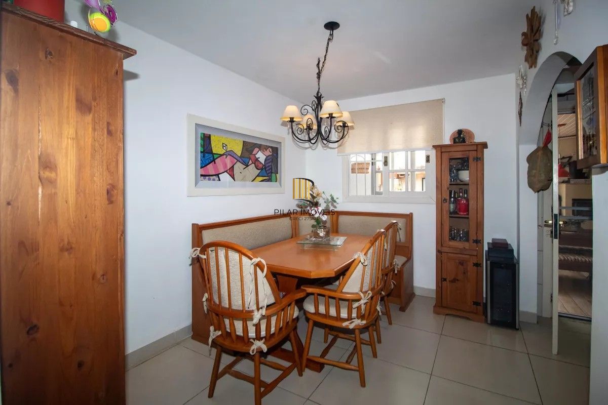 Casa de Condomínio 2 dormitórios no bairro Guarujá