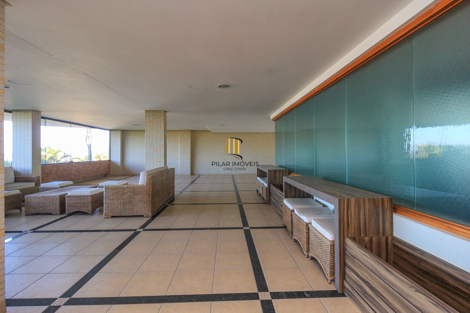 Apartamento alto padrão , 3 suítes, 3 vagas garagem, depósito, bairro Cristal