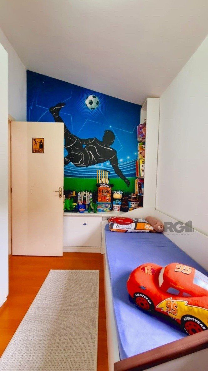 Casa 3 dormitórios no bairro Ipanema