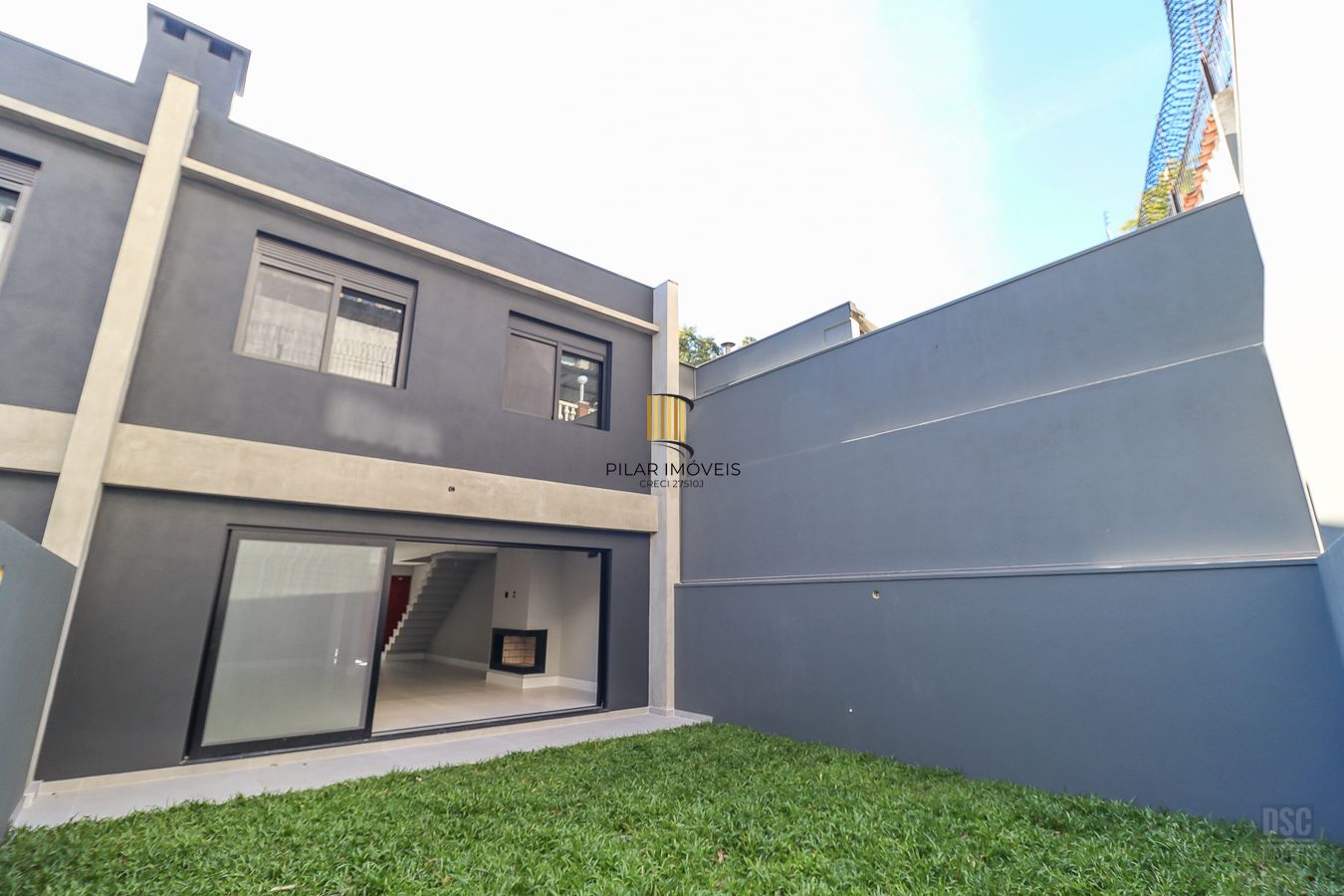 Casa 3 dormitórios no bairro Tristeza