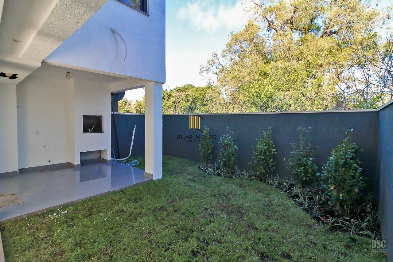 Casa de Condomínio 3 dormitórios no bairro Ipanema