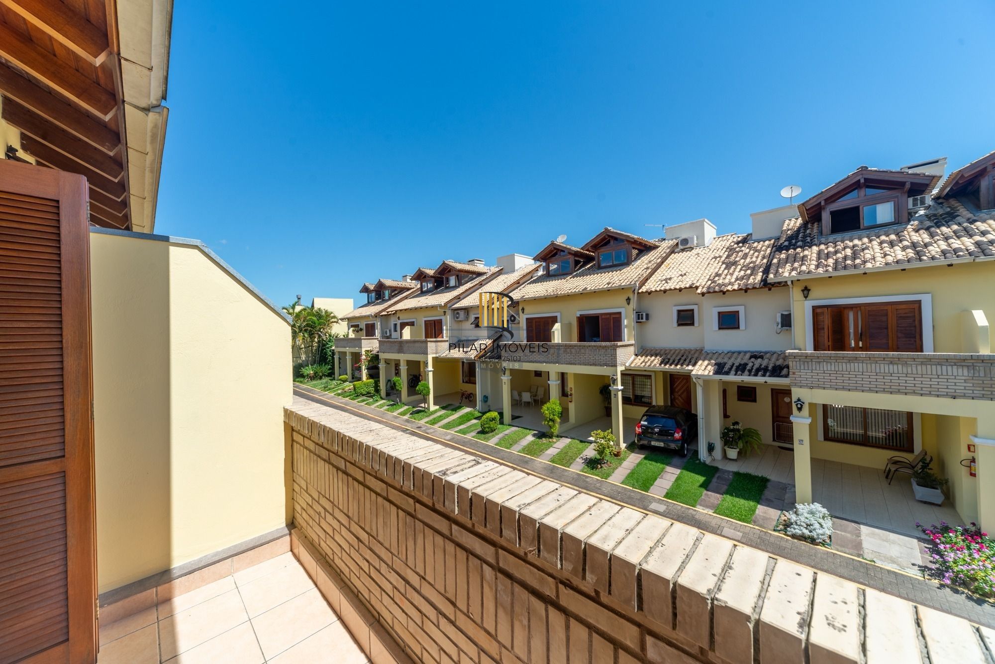 Casa de Condomínio 3 dormitórios no bairro Cavalhada