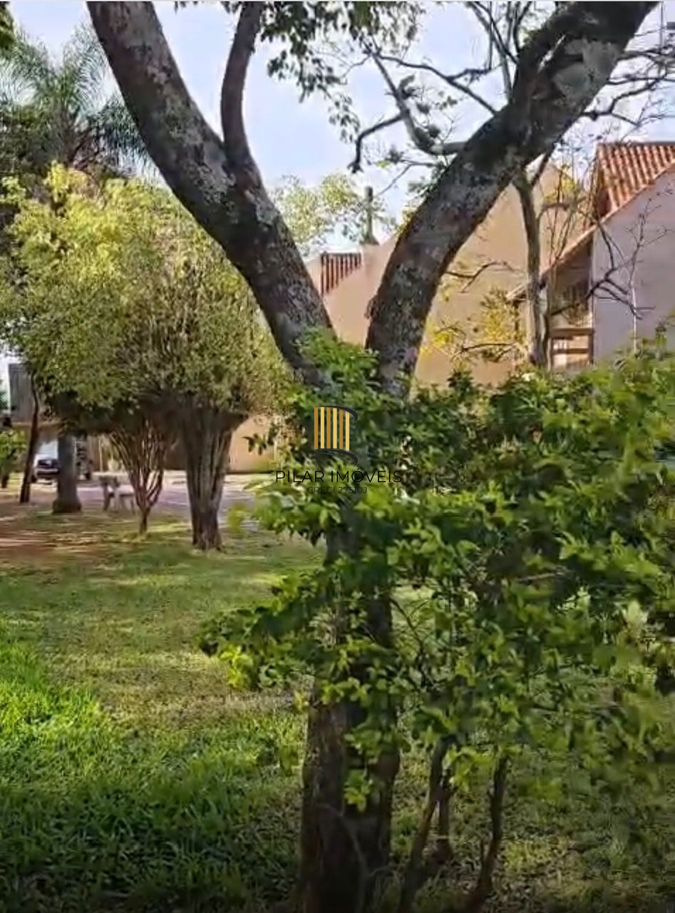 Casa de Condomínio 3 dormitórios no bairro Guarujá