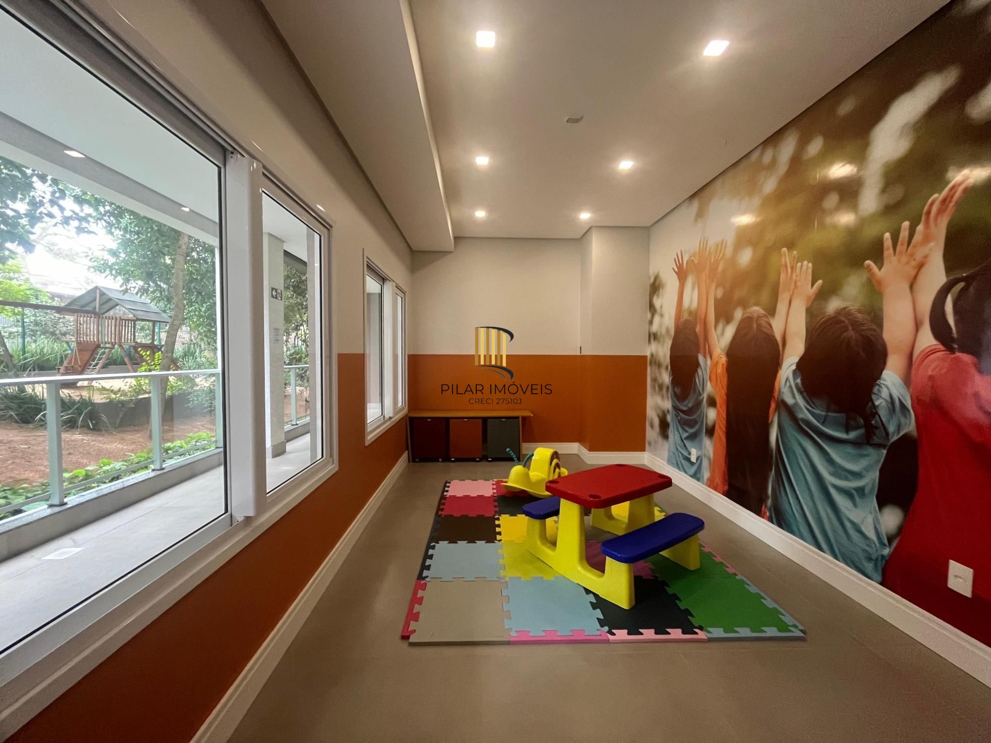 Apartamento 2 dormitórios no bairro Santo Antônio