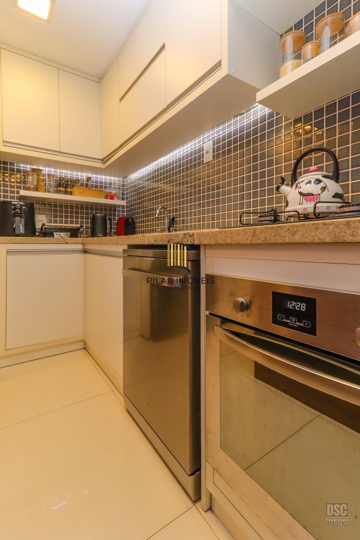 Apartamento 3 Dormitórios no Bairro Tristeza - Infra Lazer com Piscina Térmica