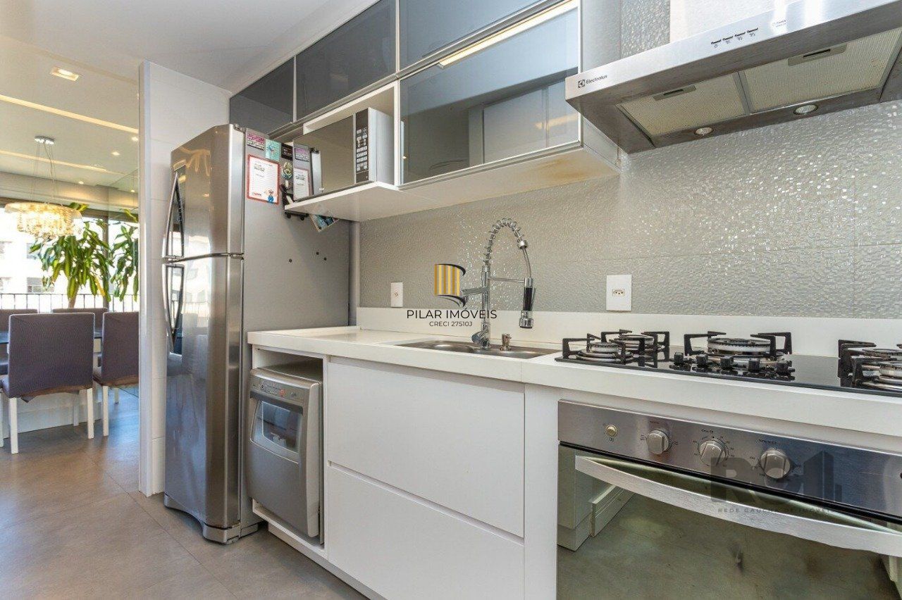 Apartamento 3 dormitórios no bairro Cavalhada