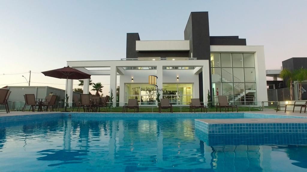 Casa de Condomínio 3 dormitórios no bairro Ipanema