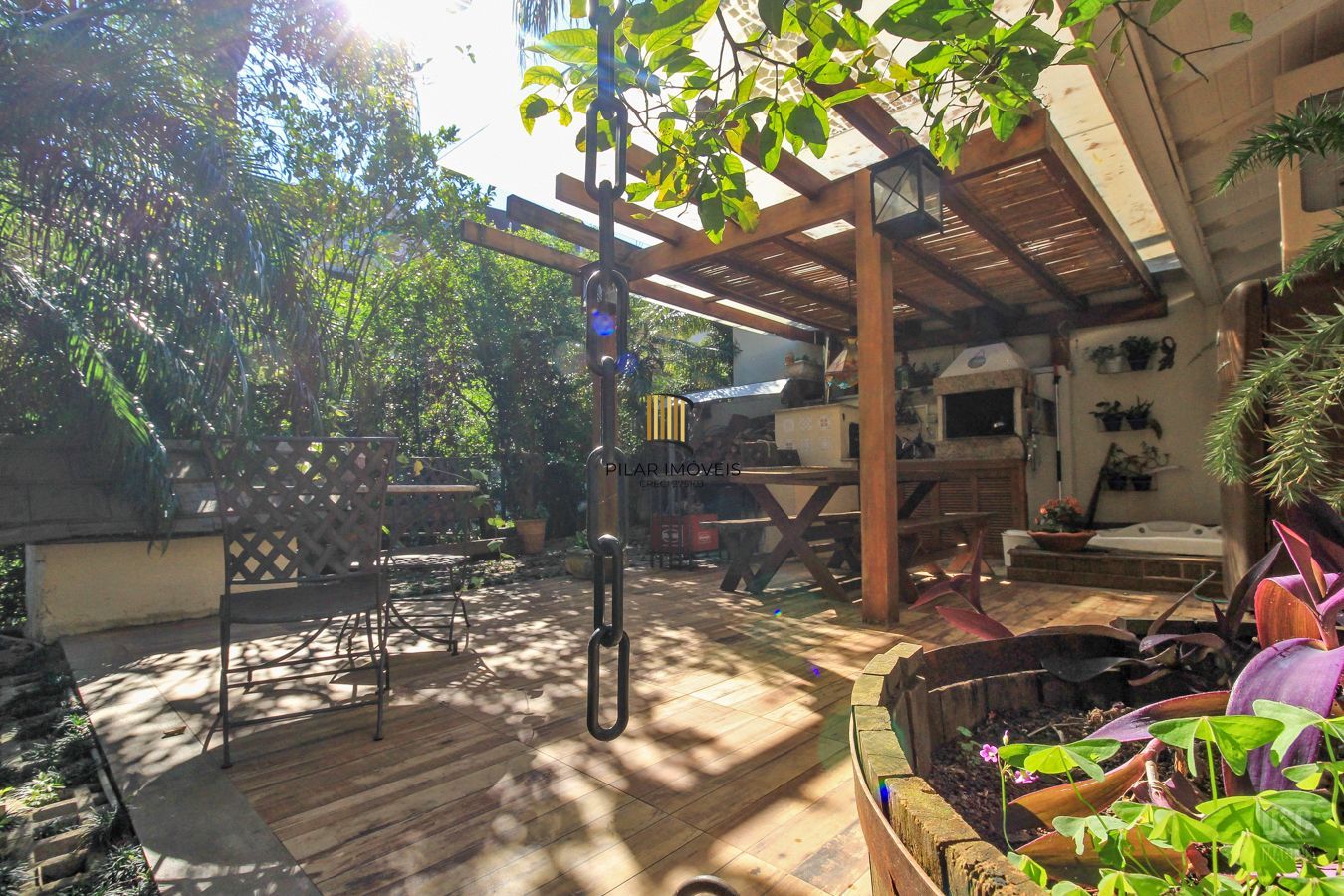 Casa em Condomínio - Imóvel Raro - Excelente Pátio Privativo
