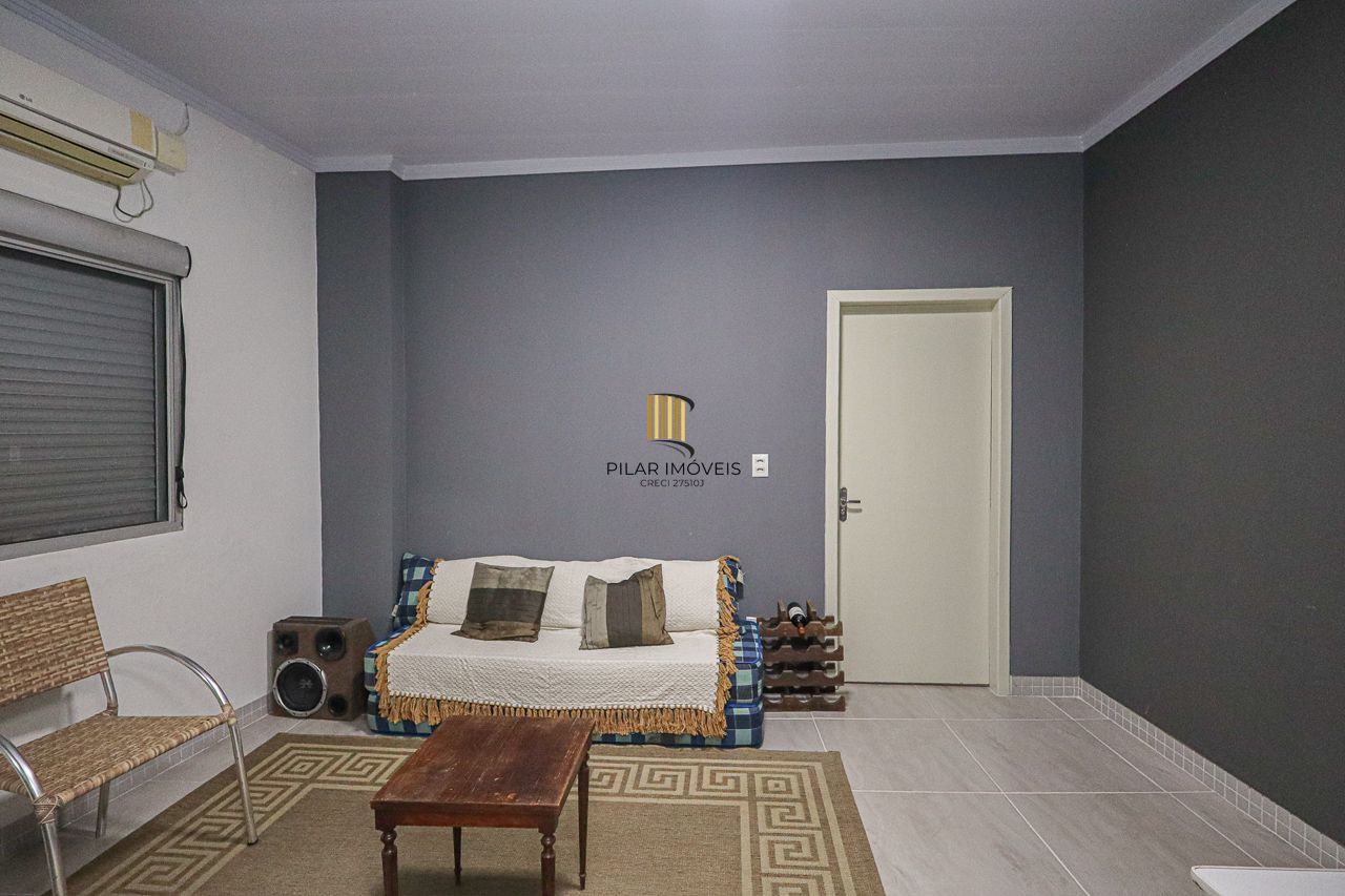 Pavilhao Comercial, Locação / Venda, 596 m², Bairro Partenon, Porto Alegre