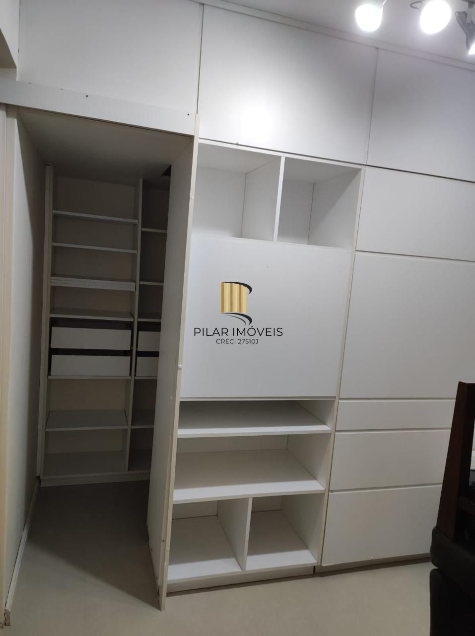 Apartamento de 02 dormitórios, Bairro Auxiliadora