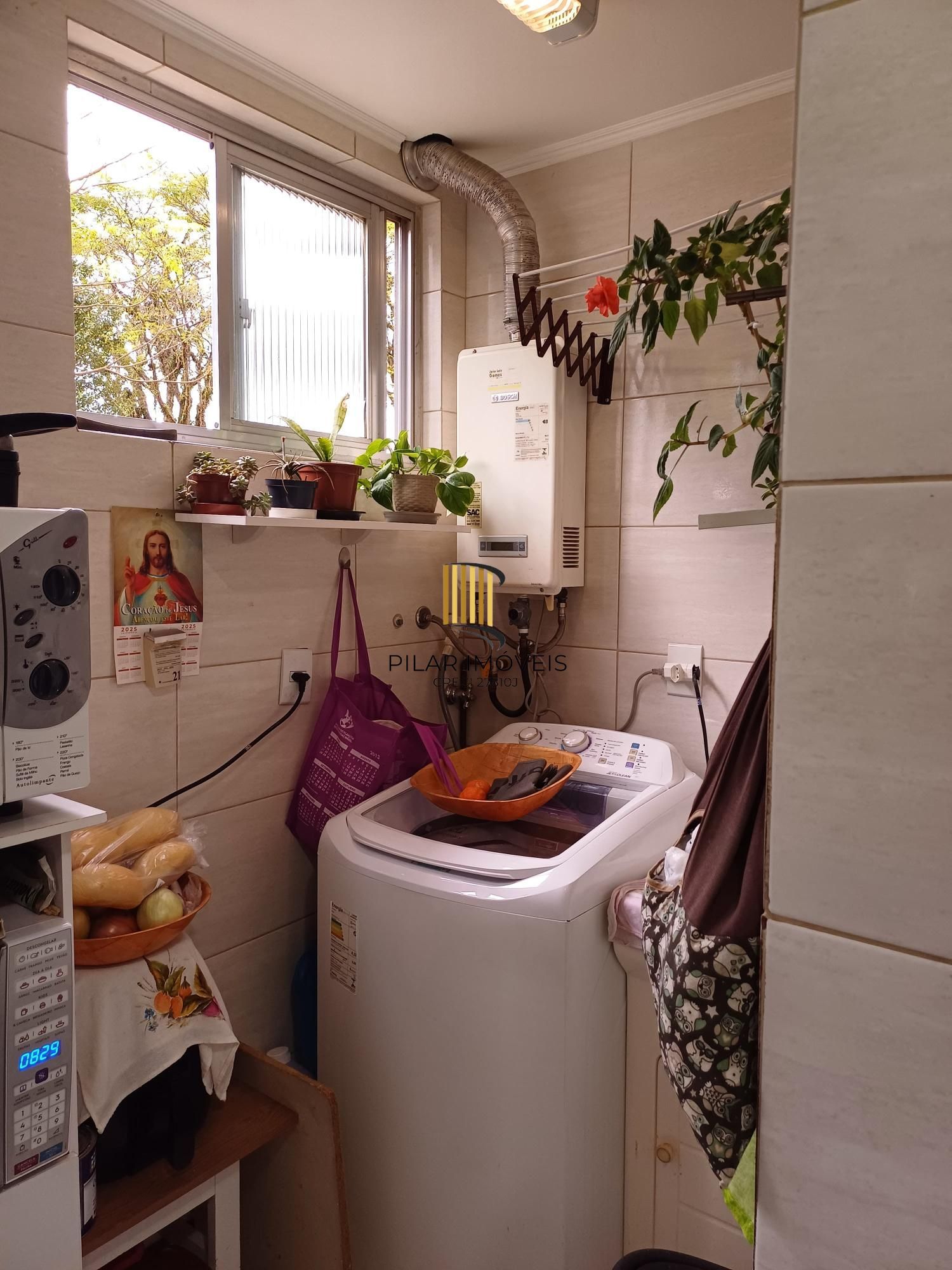 Apartamento 3 dormitórios no bairro Jardim Sabará