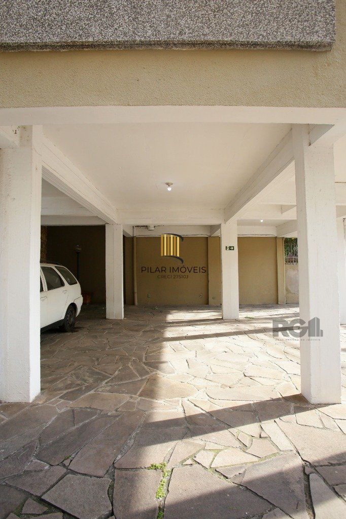 Cobertura para Venda - 115m², 2 dormitórios, 2 vagas - Nonoai