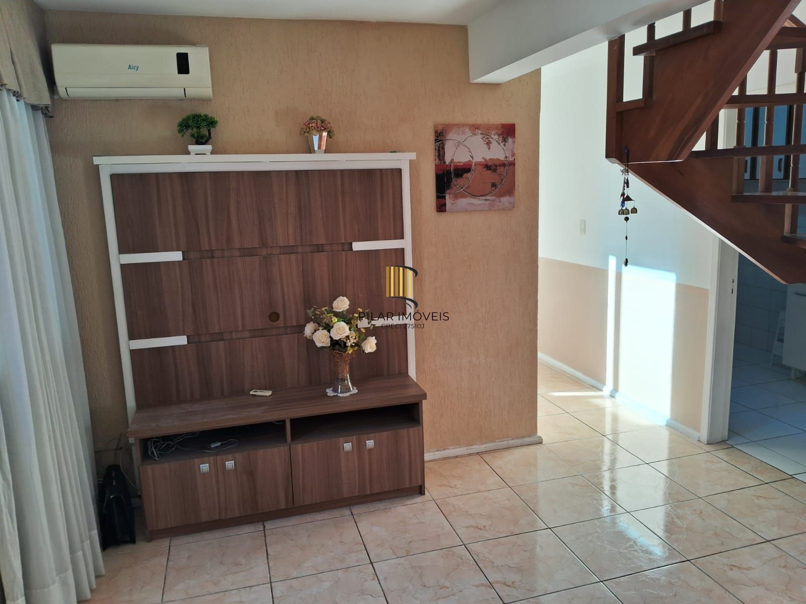 APARTAMENTO COBERTURA COM 02 DORMITÓRIOS, LIVING 02 AMBIENTES COM GARAGEM E BAIXO CUSTO CONDOMINIAL