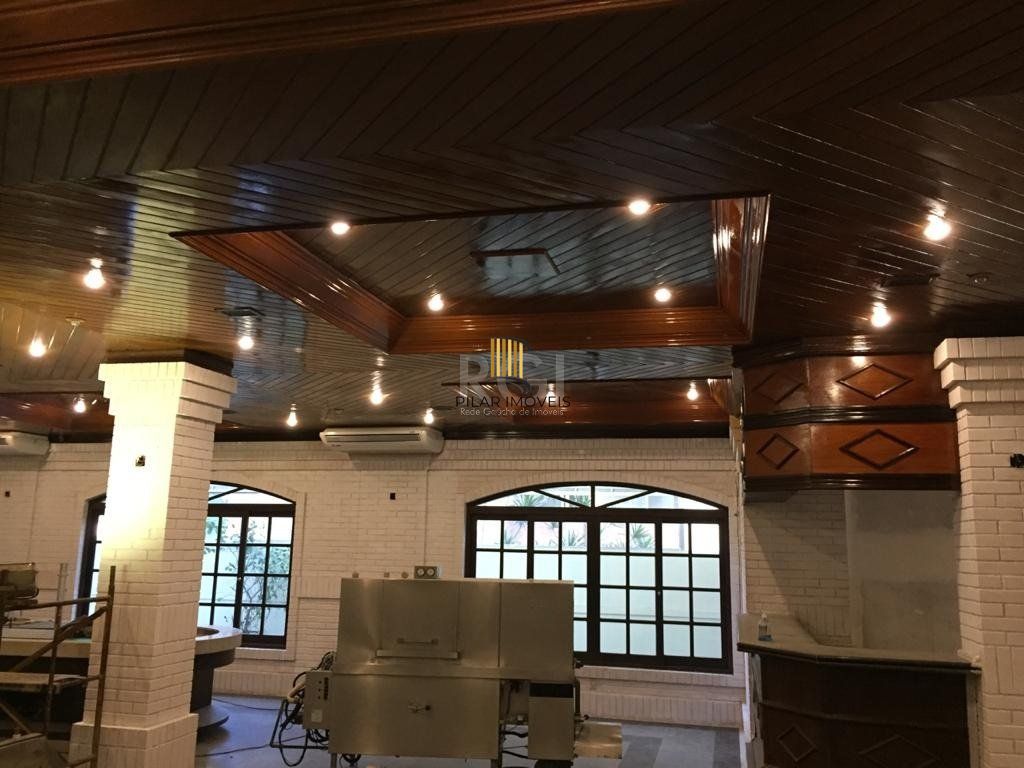 Prédio à Venda - 1650m², 18 vagas - Menino Deus