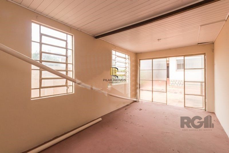 Casa 4 dormitórios no bairro Chácara das Pedras