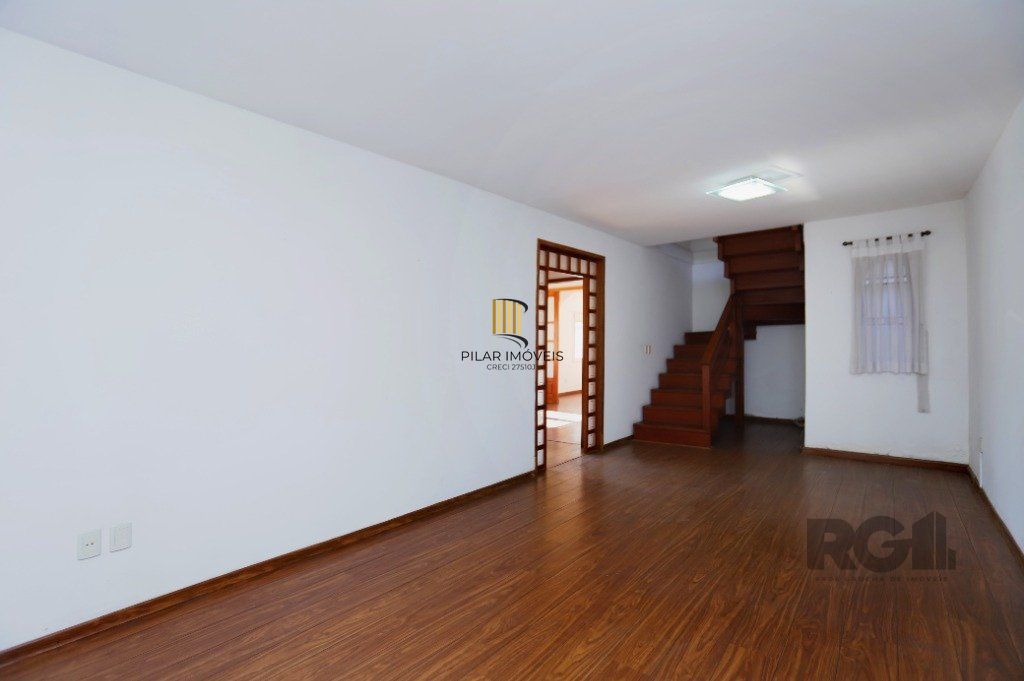 Casa 3 dormitórios no bairro Passo da Areia