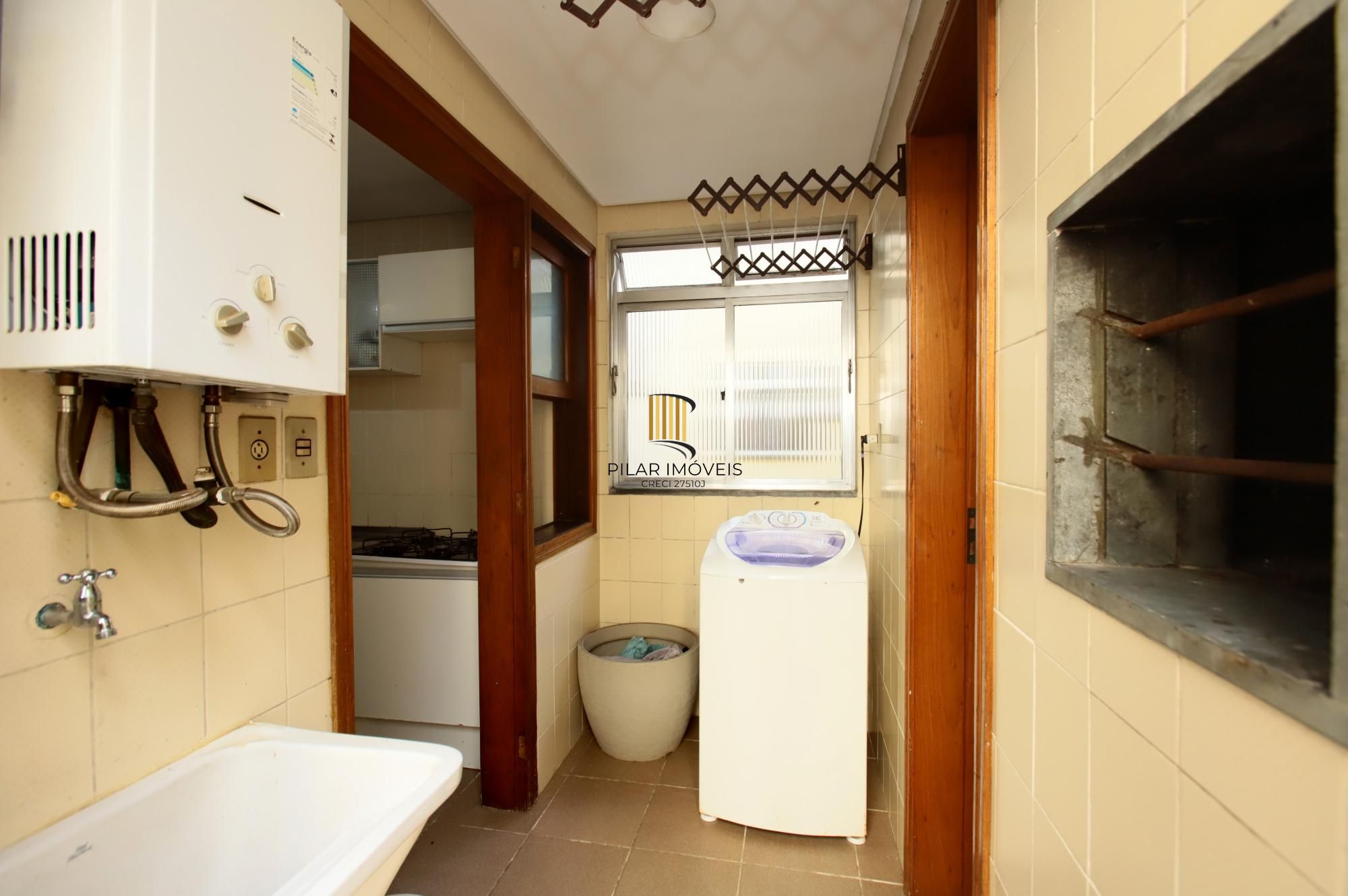 Bem localizado 03 dorm. Suite, churrasqueira, 01 vaga , Auxiliadora