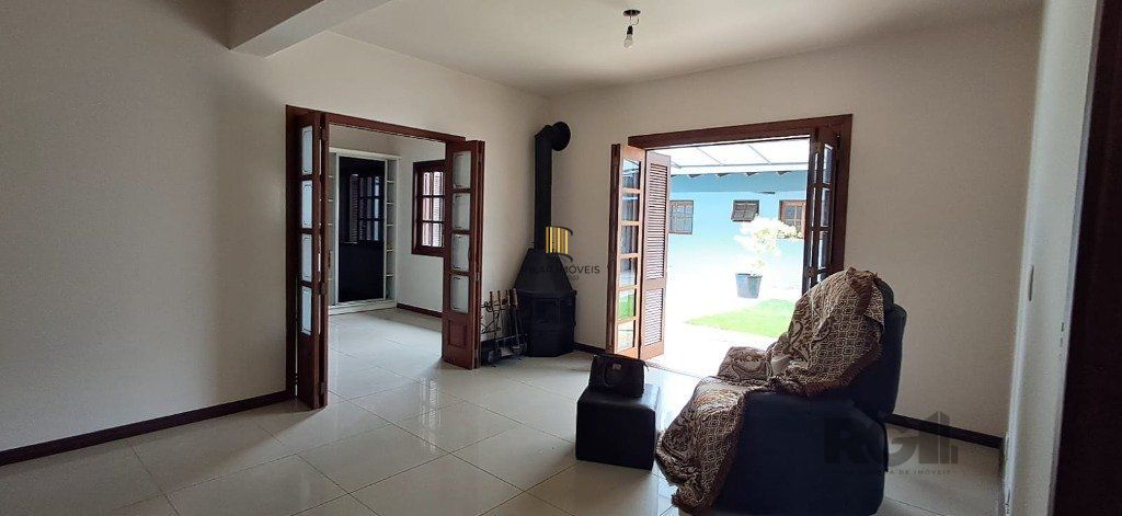 Casa 4 dormitórios no bairro Jardim Itu