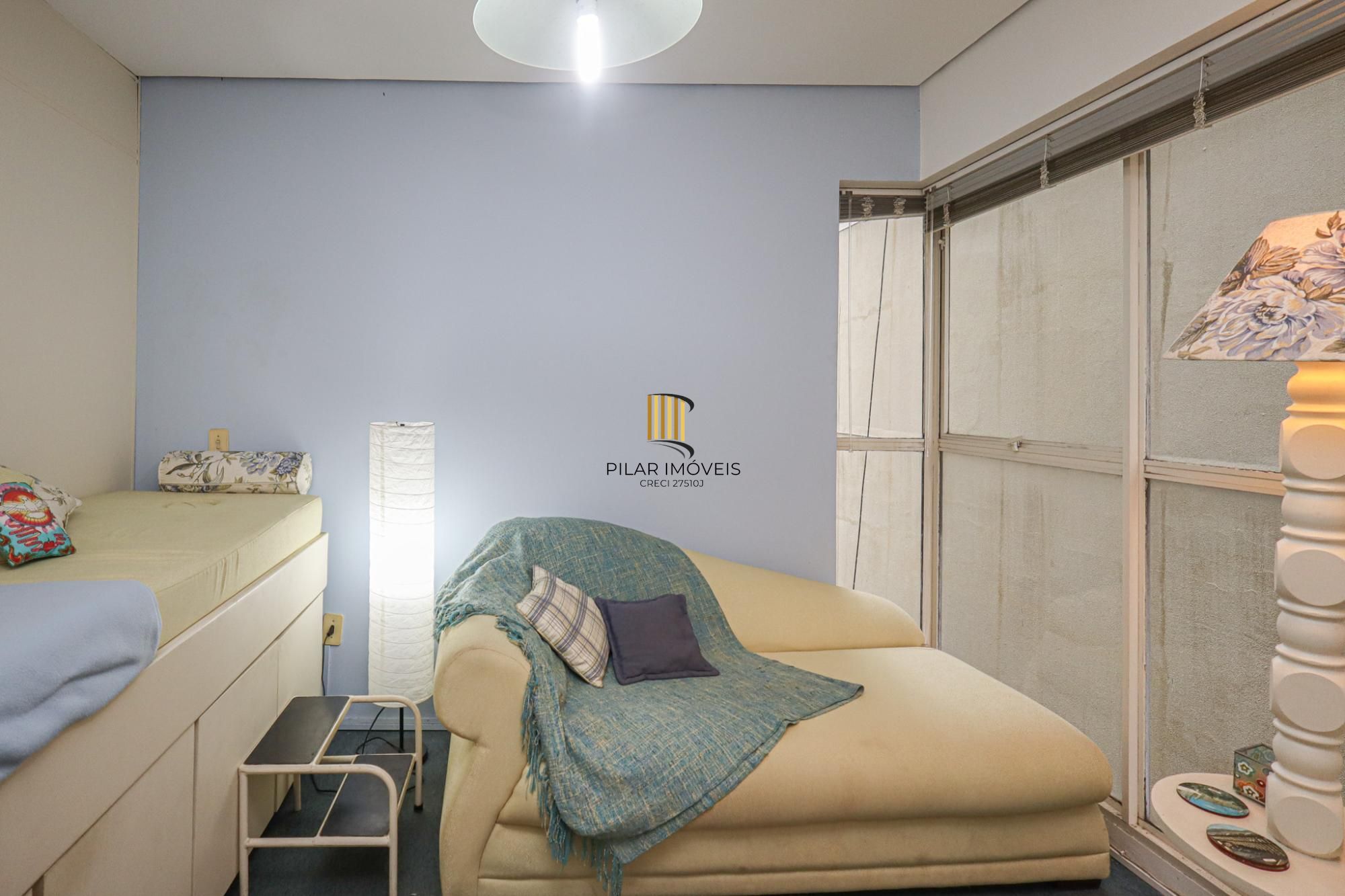 Sala comercial - com portaria / recepção e elevador semimobiliado