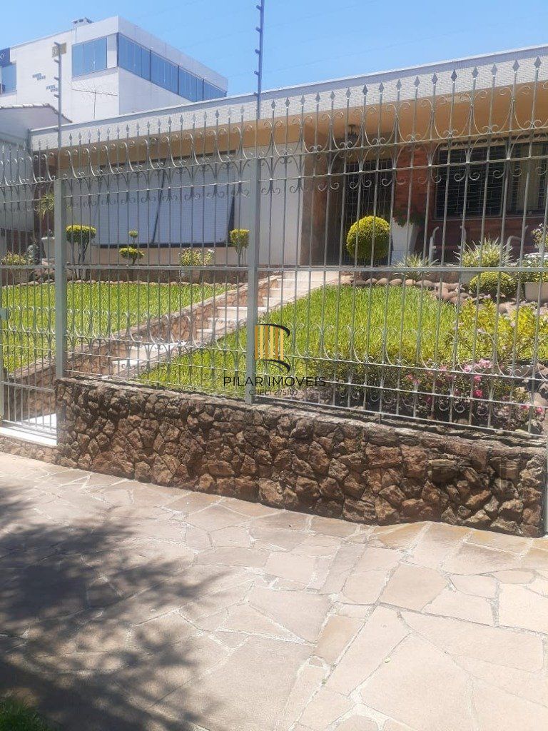 Casa 3 dormitórios no bairro Jardim Lindóia - Pilar Imóveis