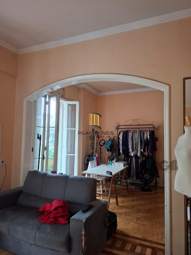 Amplo apartamento no beiro Floresta