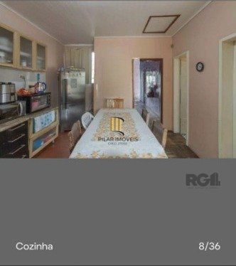 Casa 4 dormitórios no bairro Rubem Berta