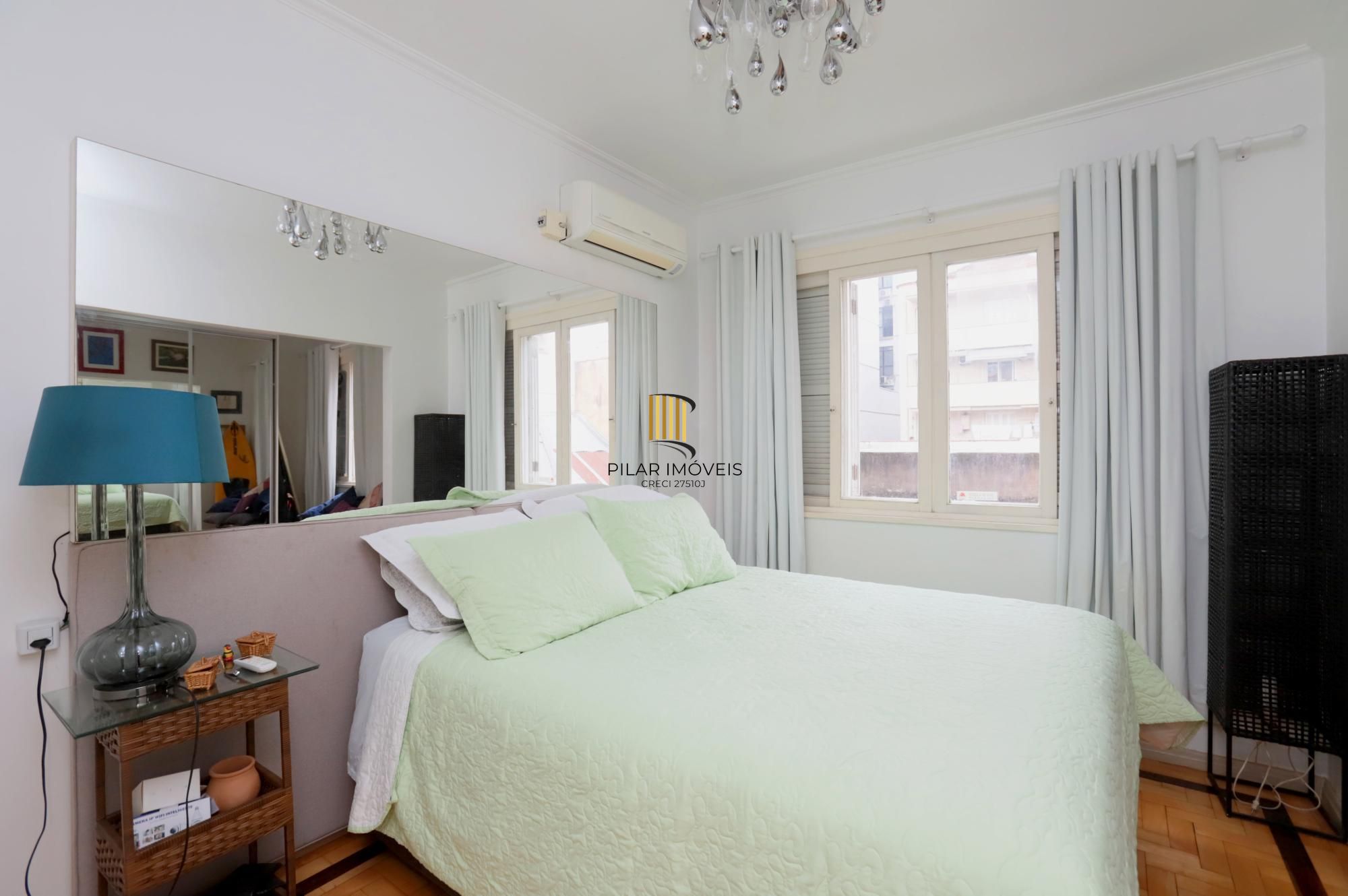 Apartamento 5 dormitórios no bairro Bom Fim
