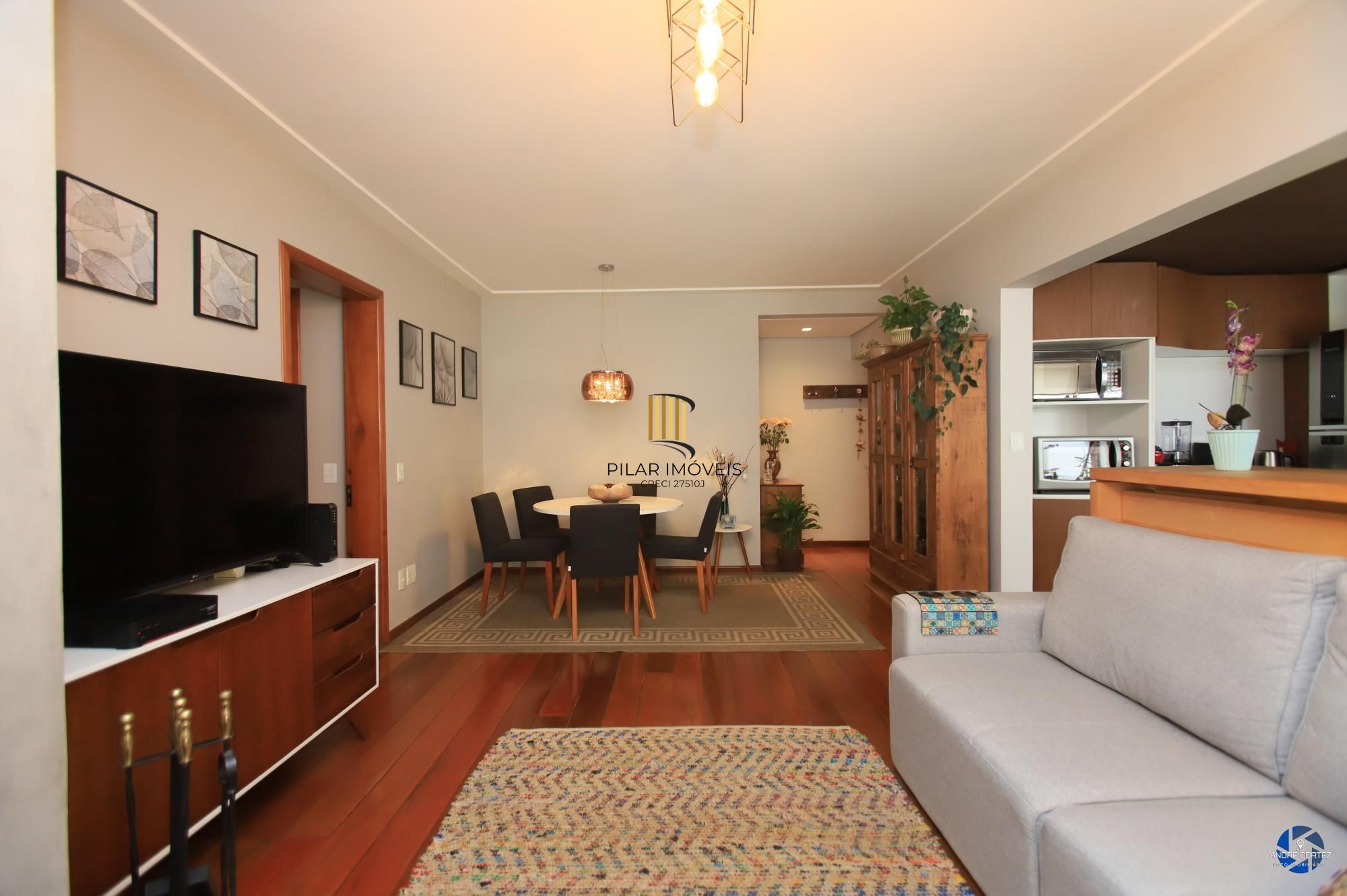 Apartamento 2 dormitórios no bairro Mont Serrat