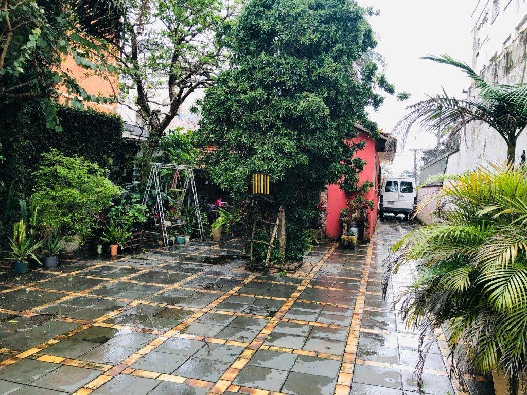 Casa 4 dormitórios no bairro São João