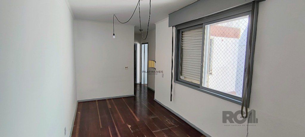 Vendo apartamento 01 dormitório no Bairro Centro Histórico de Porto Alegre.