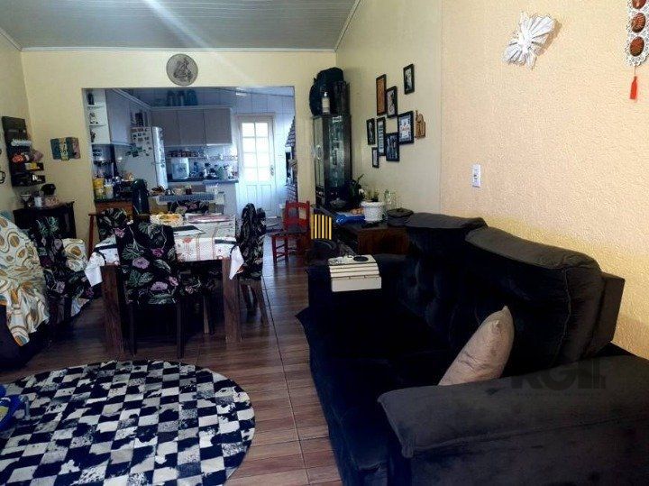 Casa 2 Dormitório(s) Bairro Harmonia