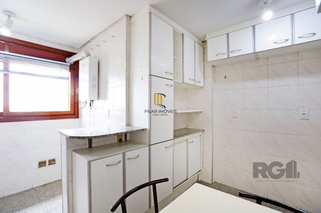 Apartamento 2 Dormitório(s) Bairro Passo da Areia