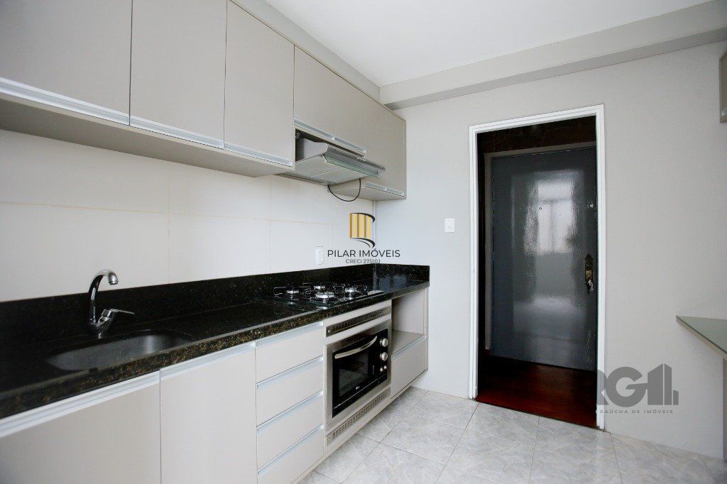 Apartamento a venda, 2 quartos, financiável no bairro Humaitá, Porto Alegre.