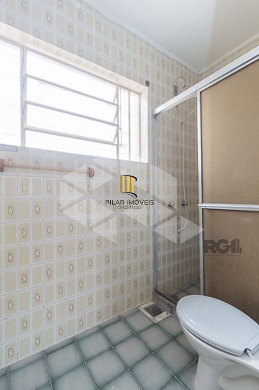 Casa 4 dormitórios no bairro Chácara das Pedras
