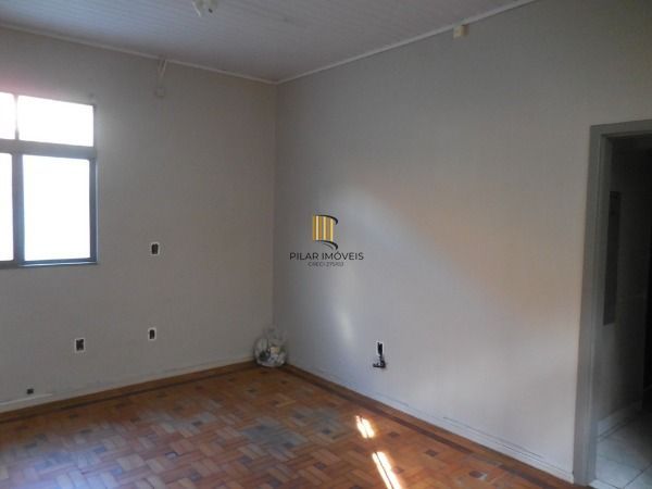 Casa Comercial para Venda - 210m², 0 dormitórios, 5 vagas - Floresta