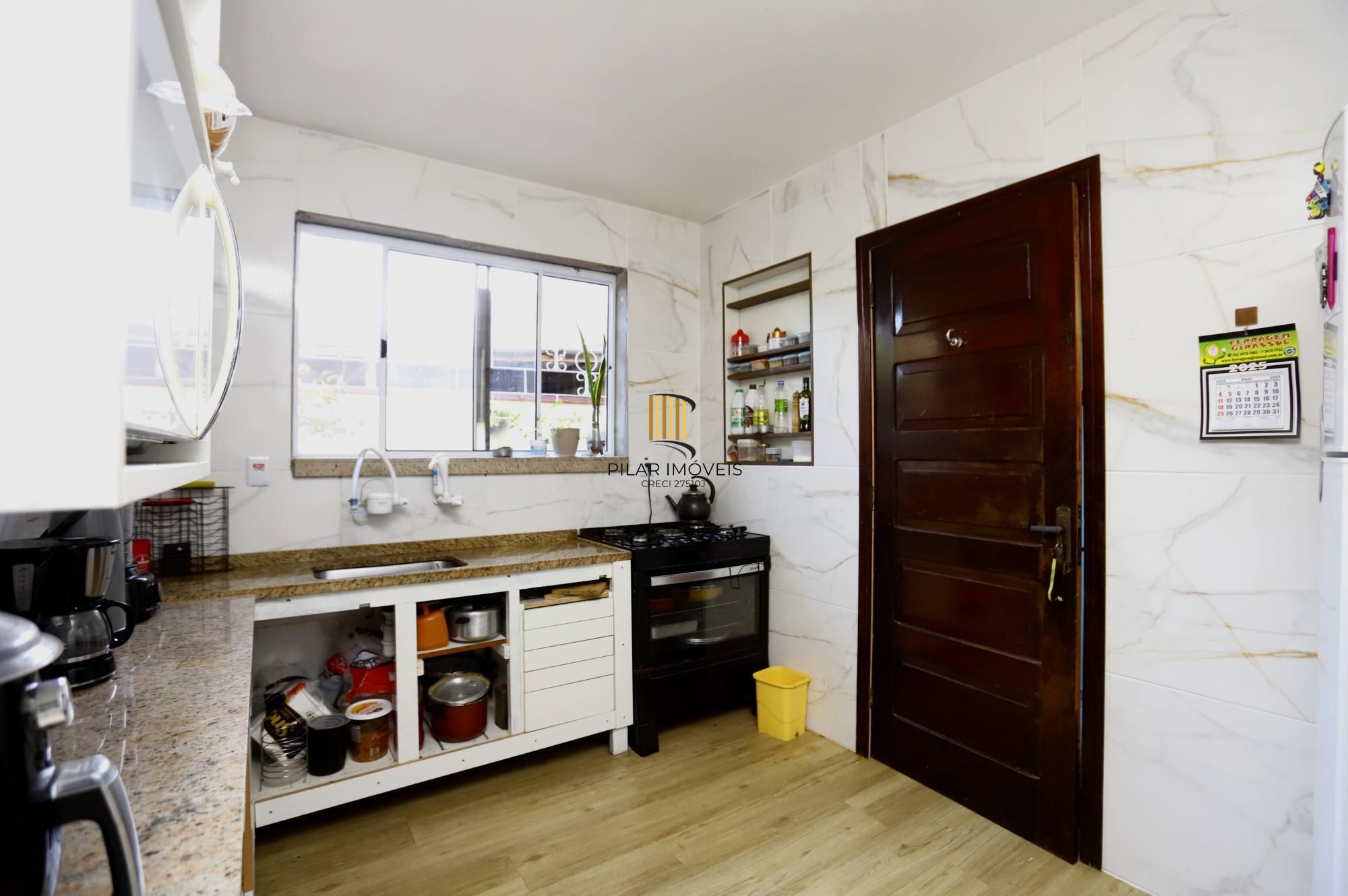 Casa 2 dormitórios no bairro Harmonia