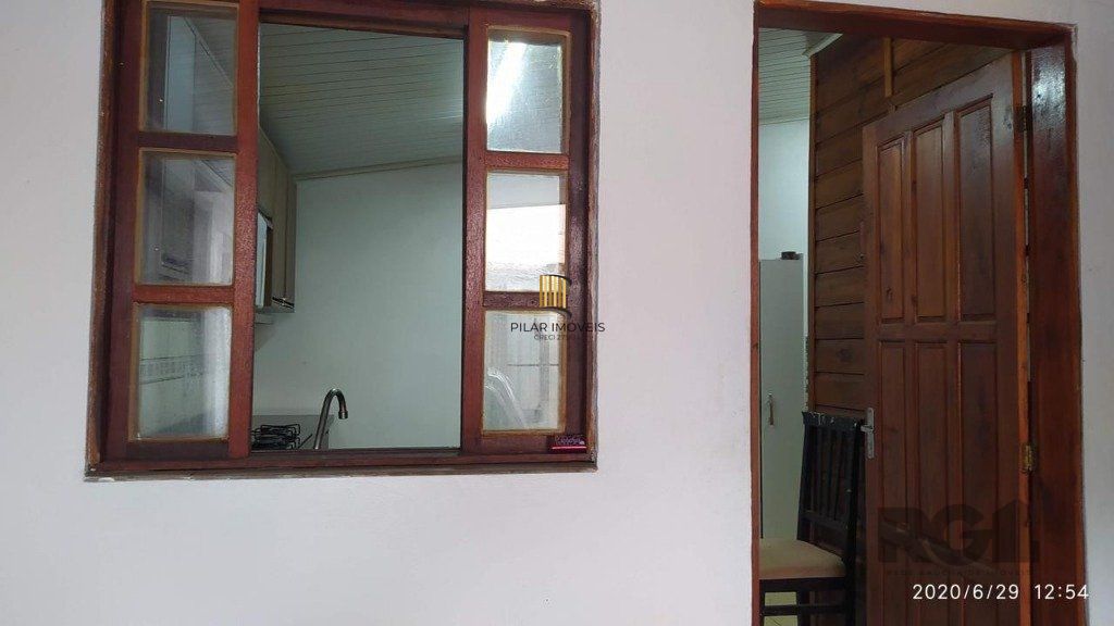 Casa 3 dormitórios no bairro Parque Florido
