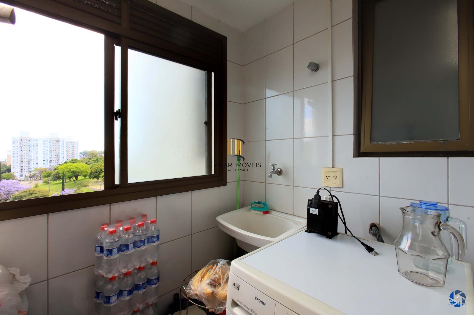 Apartamento 2 dormitórios no bairro Jardim Carvalho