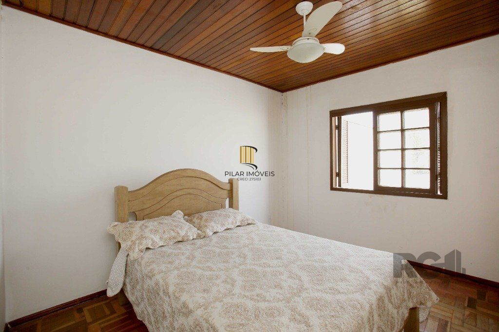 Casa 4 Dormitório(s) Bairro Sarandi