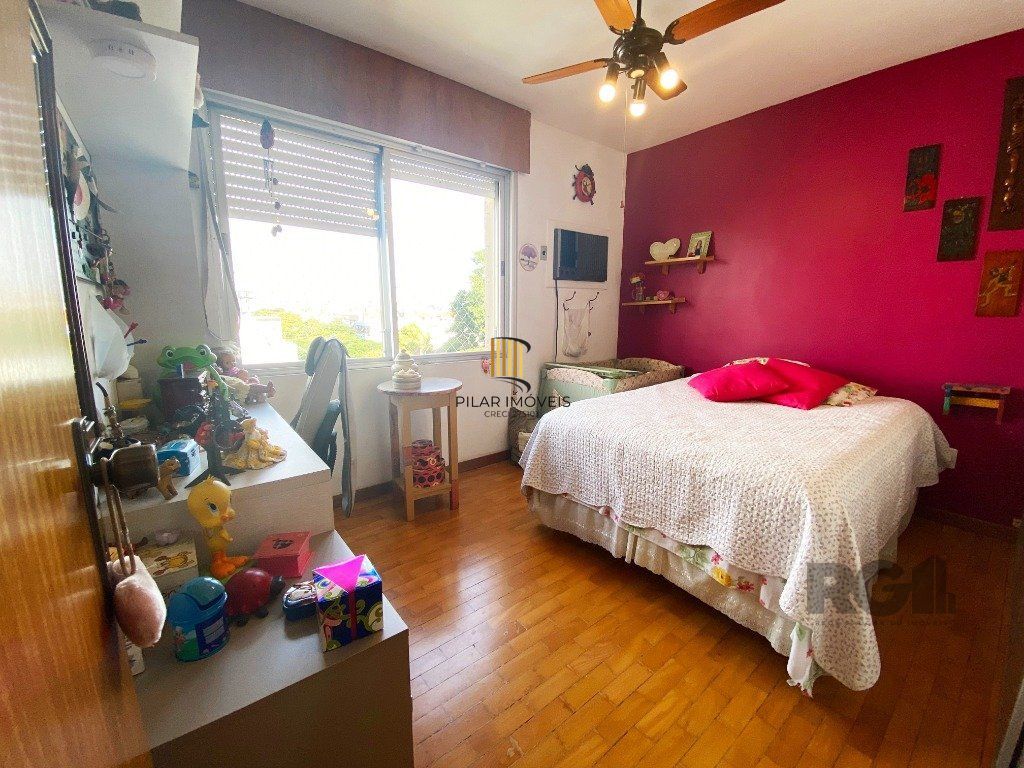 Apartamento de 03 dormitórios no bairro Santa Cecilia em Porto Alegre