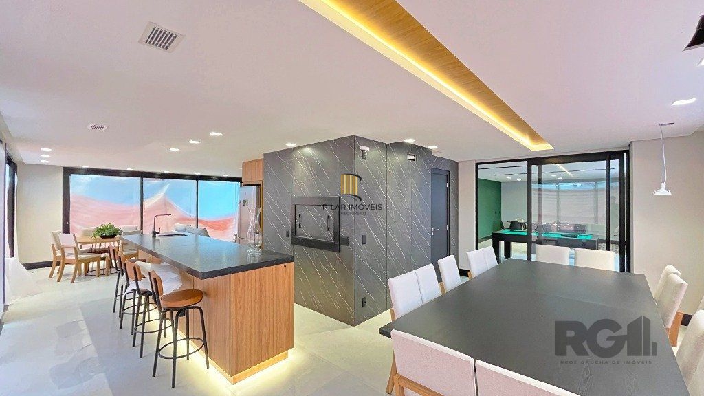 Apartamento 3 dormitórios no bairro Menino Deus