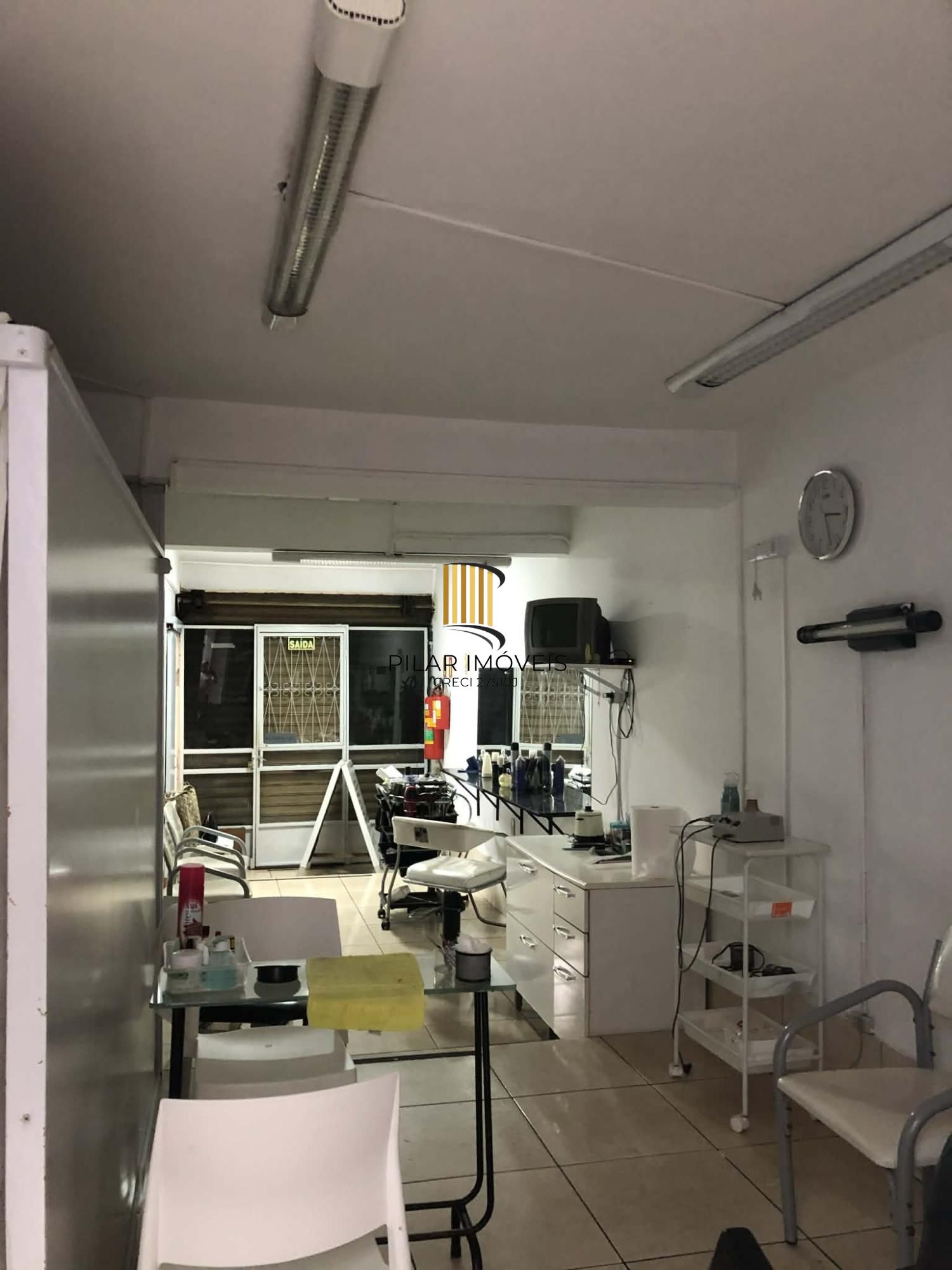 casa sobrado com lojas