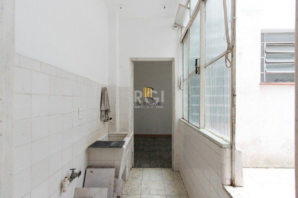 Apartamento para Venda - 101m², 3 dormitórios, 1 vaga - Menino Deus