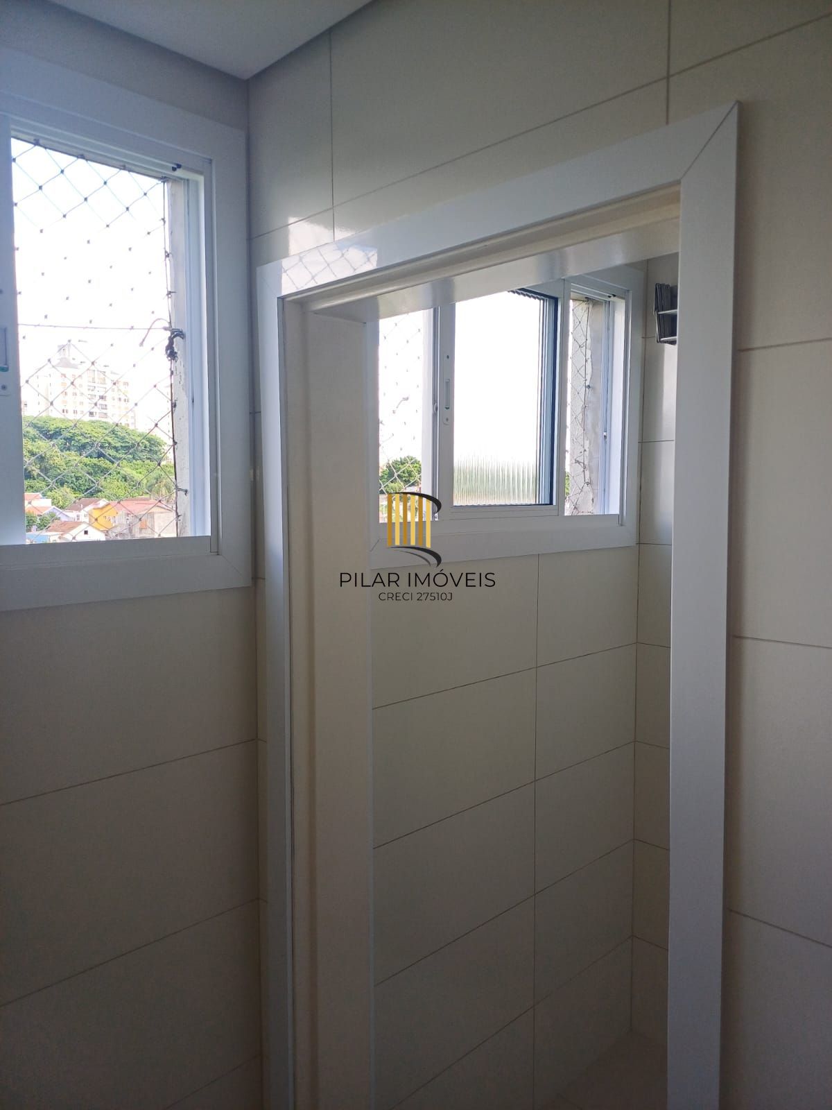 Apartamento 2 dormitórios no bairro Jardim Sabará